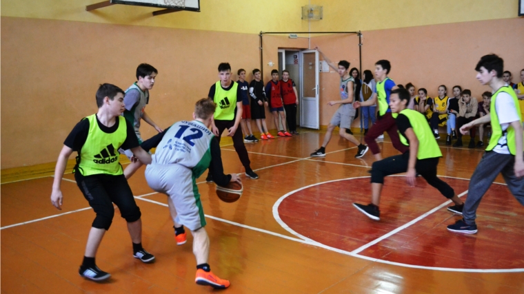 Первенство района по баскетболу среди учащихся.